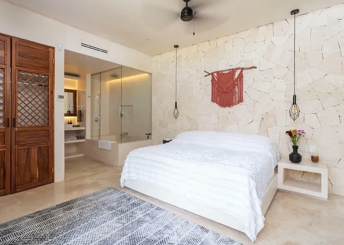 Lagú Masterpiece Jungle 5br Pool&spa Villa